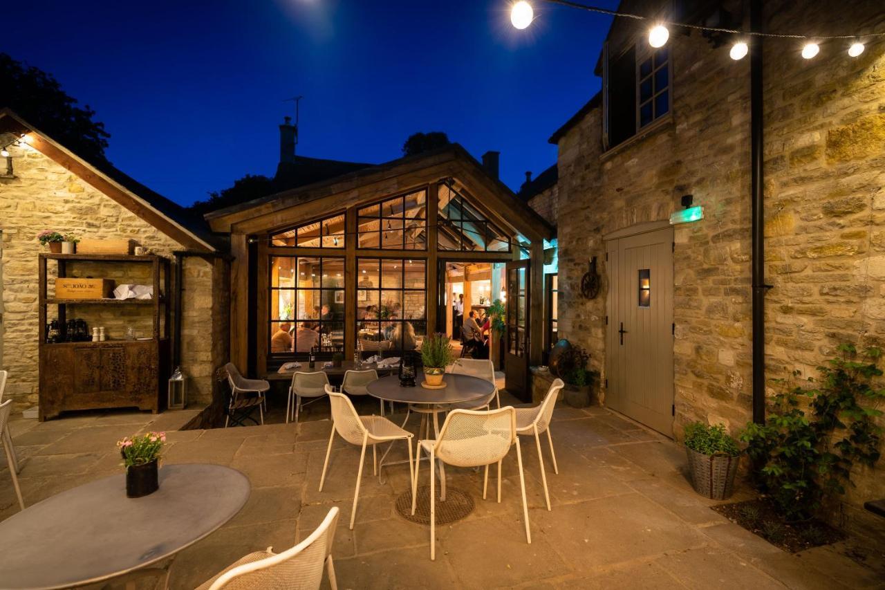 Hotel Royal Oak Ramsden Exteriér fotografie
